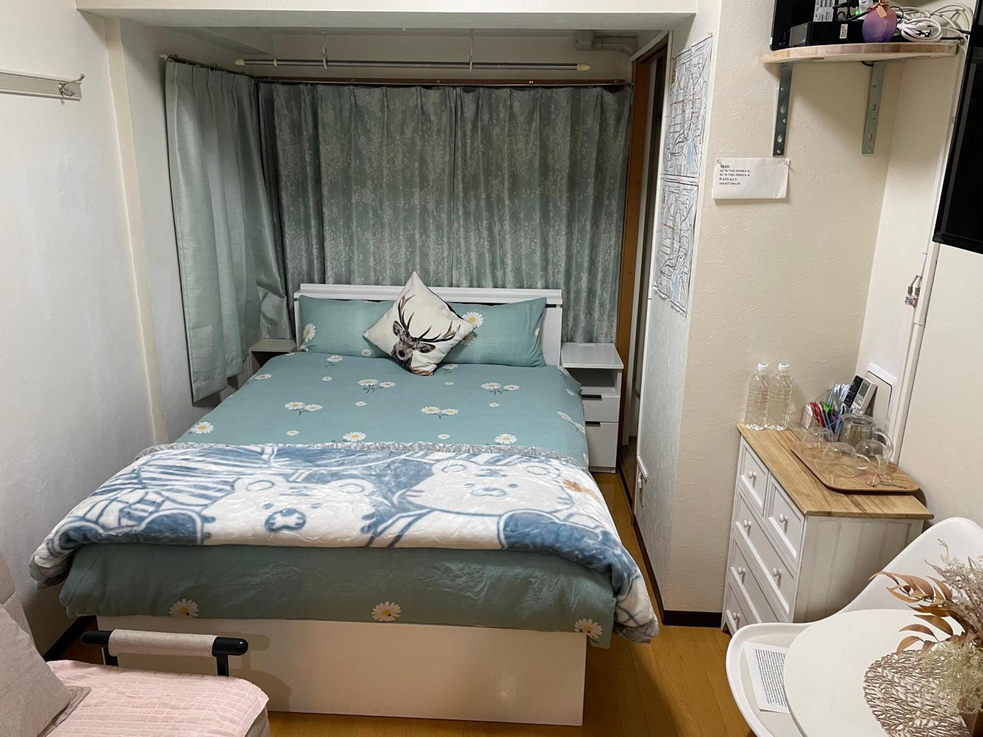 新宿安靜の家-A Quiet Home In Shinjuku - A 26 Square Meter Double Bed Room That Feels Like Home Tokio Buitenkant foto